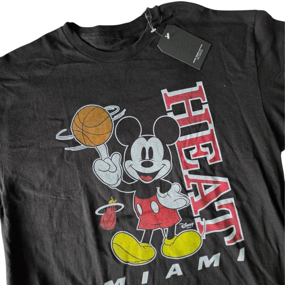 Junk Food Mens Miami Heat Mickey Mouse T-Shirt Black Graphic Tee Medium